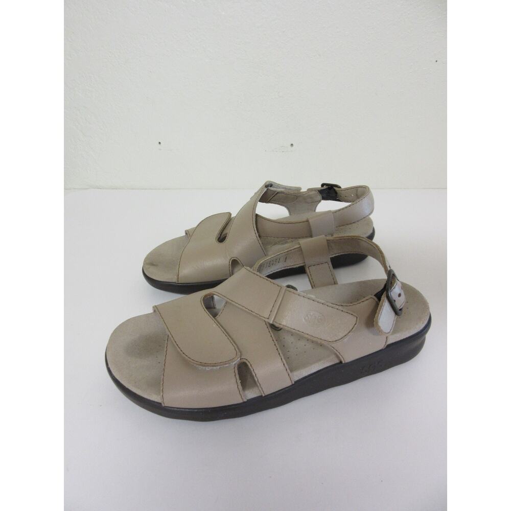 SAS Tan Strappy 6 1/2 Slingback Comfy Flat Sandals